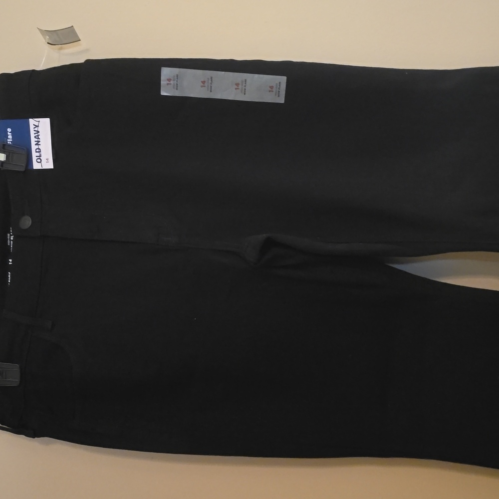 New Old Navy Women's Size 14 WOW Black Flare High Rise Jeans - Picture 3 of 6